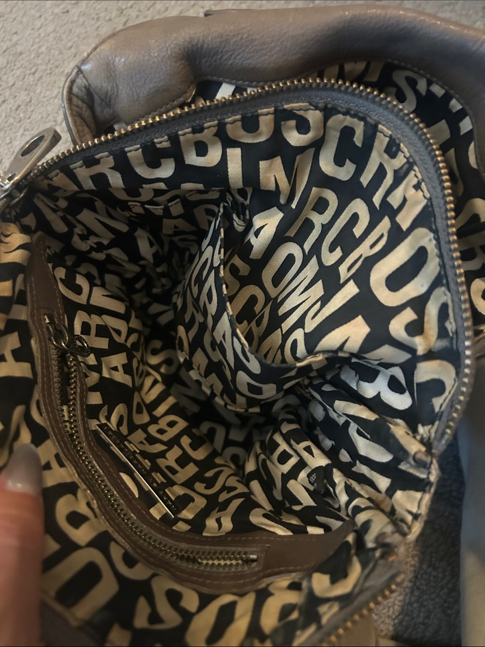 Marc Jacobs Taupe Brown Leather Shoulder Bag with Front Pockets - Picture 7 of 13